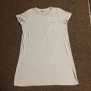 American Eagle T-Shirt Dress